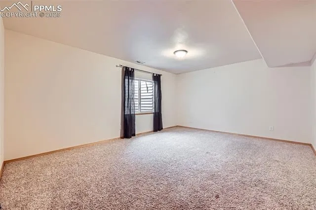 Colorado Springs, Colorado 80923, United States, 4 Bedrooms Bedrooms, ,4 BathroomsBathrooms,Residential,Pending,21318