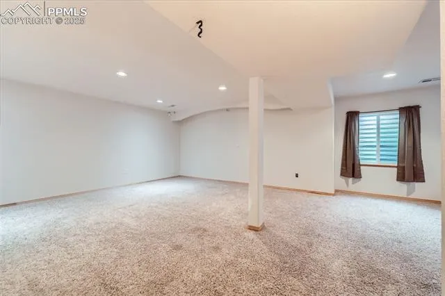 Colorado Springs, Colorado 80923, United States, 4 Bedrooms Bedrooms, ,4 BathroomsBathrooms,Residential,Pending,21318