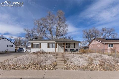 Photo of 2611 Emilia Street, Pueblo, CO 81005 (MLS # 4735835)