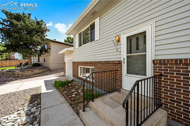 5610 Oro Grande Drive