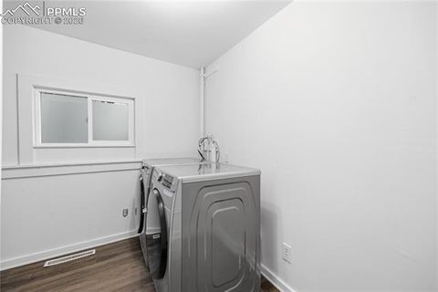Tiny photo for 911 S El Paso Street, Colorado Springs, CO 80903 (MLS # 3612272)