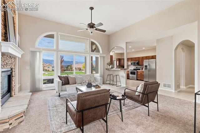 13717 Paradise Villas Grove