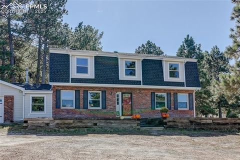 Photo of 3278 Estates Circle, Larkspur, CO 80118 (MLS # 2162471) Photo of 3278 Estates Circle, Larkspur, CO 80118 (MLS # 2162471)