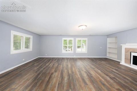 Tiny photo for 533 N 17th Street, Colorado Springs, CO 80904 (MLS # 8502691)