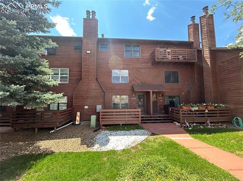 2232 Stepping Stones Way Colorado Springs CO 80904