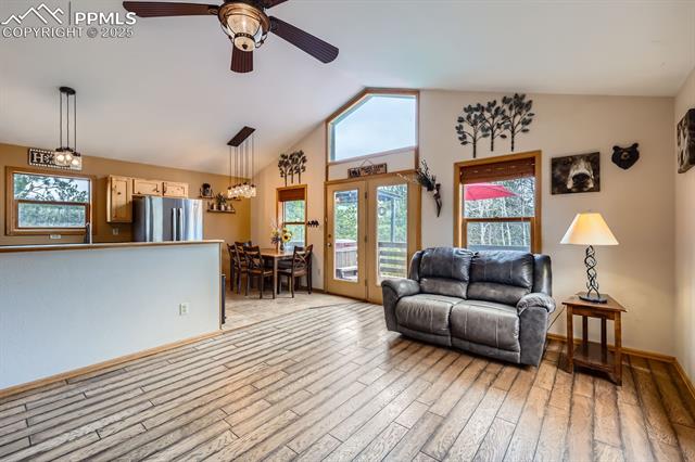 574 May Queen Drive