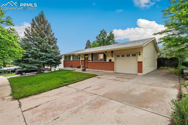 1607 Rushmore Drive
