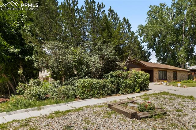 2504 E Buena Ventura Street