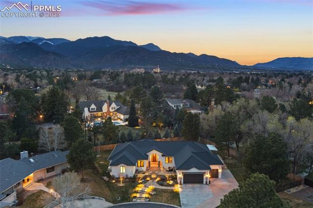 Photo for 250 Mayfield Lane, Colorado Springs, CO 80906 (MLS # 2530013)