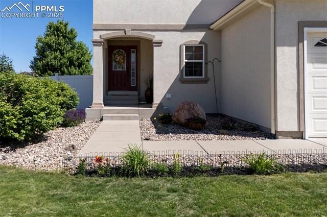 9444 Castle Oaks Drive