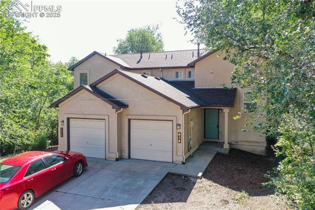 Photo for 414 W Cheyenne Road, Colorado Springs, CO 80906 (MLS # 2160447)