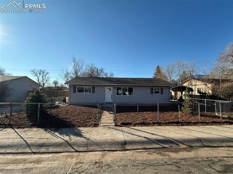 1305 Rockwood Avenue Colorado Springs CO 80905