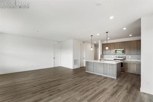 2770 Madrona Court