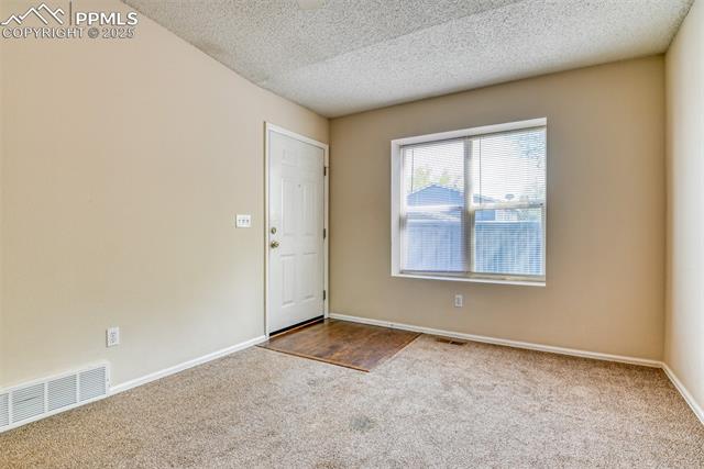 2610 Plumtree Grove