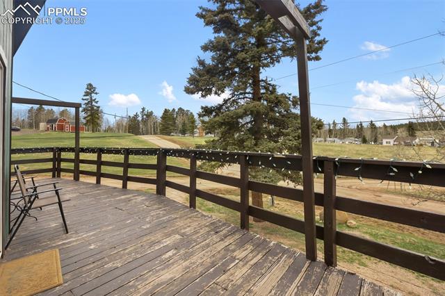555 Elfin Glen Drive