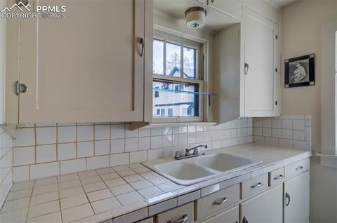 Tiny photo for 615 E Washington Street, Colorado Springs, CO 80907 (MLS # 1412101)
