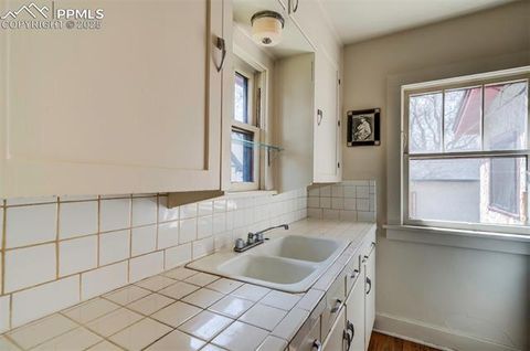 Tiny photo for 615 E Washington Street, Colorado Springs, CO 80907 (MLS # 1412101)