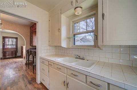 Tiny photo for 615 E Washington Street, Colorado Springs, CO 80907 (MLS # 1412101)