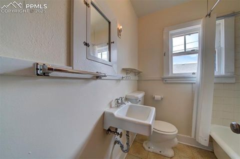 Tiny photo for 615 E Washington Street, Colorado Springs, CO 80907 (MLS # 1412101)