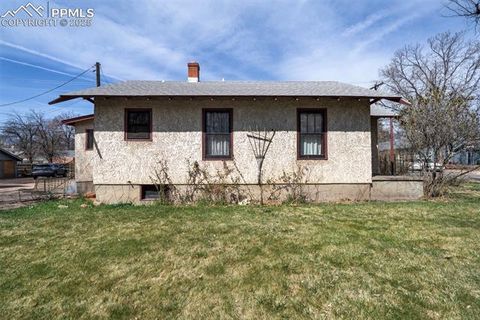 Tiny photo for 615 E Washington Street, Colorado Springs, CO 80907 (MLS # 1412101)