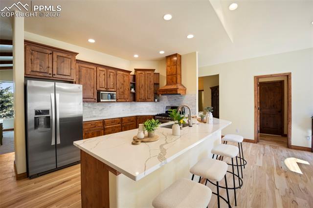 18525 Glenthorne Lane