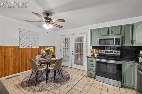 Tiny photo for 814 Paradise Lane, Colorado Springs, CO 80904 (MLS # 5215466)