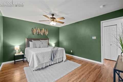 Tiny photo for 814 Paradise Lane, Colorado Springs, CO 80904 (MLS # 5215466)