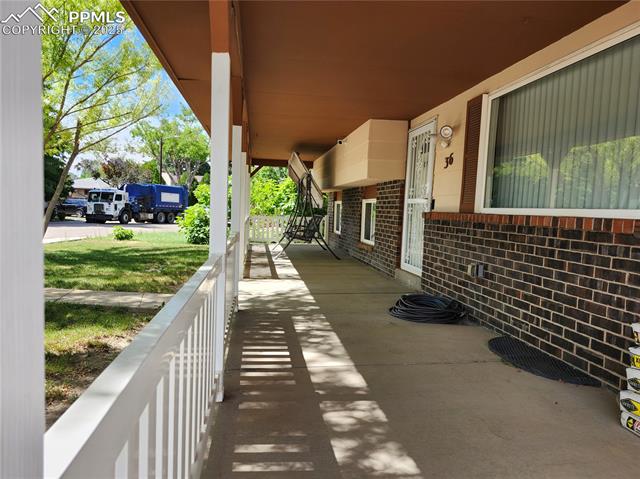 36 Briarwood Circle