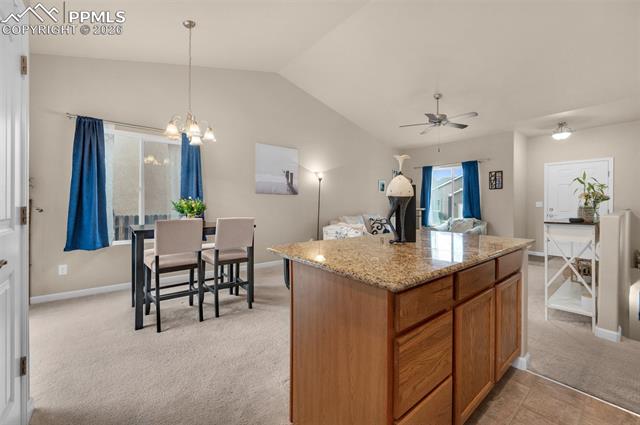 11558 Farnese Heights