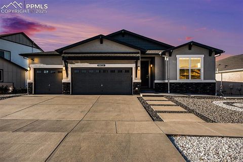 Photo of 9424 Bugaboo Drive, Colorado Springs, CO 80924 (MLS # 7317103) Photo of 9424 Bugaboo Drive, Colorado Springs, CO 80924 (MLS # 7317103)