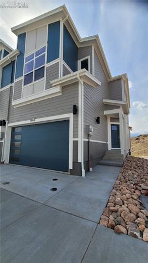 Photo of 718 Belleza View, Colorado Springs, CO 80907 (MLS # 2894409)