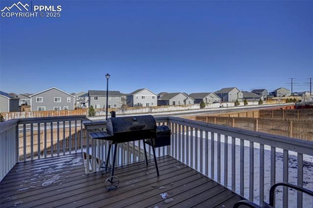 listing image 44