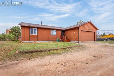 Photo of 920 Forest Edge Road, Woodland Park, CO 80863 (MLS # 5612308)