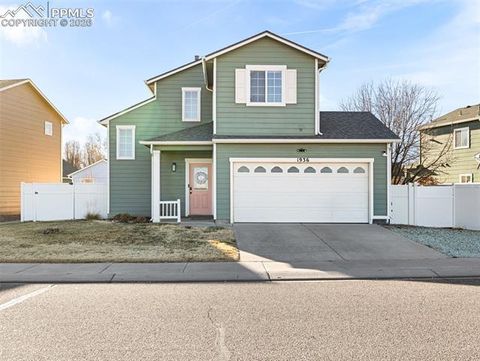 Photo of 1936 Oneal Avenue, Pueblo, CO 81004 (MLS # 5240422)