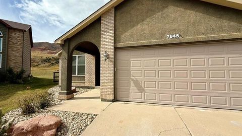 Photo of 7645 Hollandale Drive, Colorado Springs, CO 80919 (MLS # R12713117) Photo of 7645 Hollandale Drive, Colorado Springs, CO 80919 (MLS # R12713117)