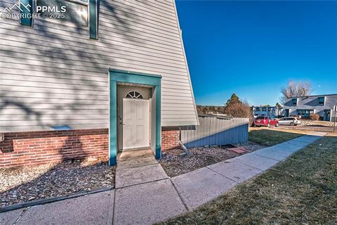 Photo of 2997 E Fountain Boulevard, Colorado Springs, CO 80910 (MLS # 3601719)