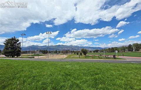 Tiny photo for 937 E Costilla Street, Colorado Springs, CO 80903 (MLS # 7963670)