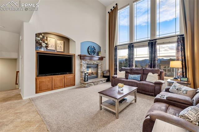 2129 Diamond Creek Drive