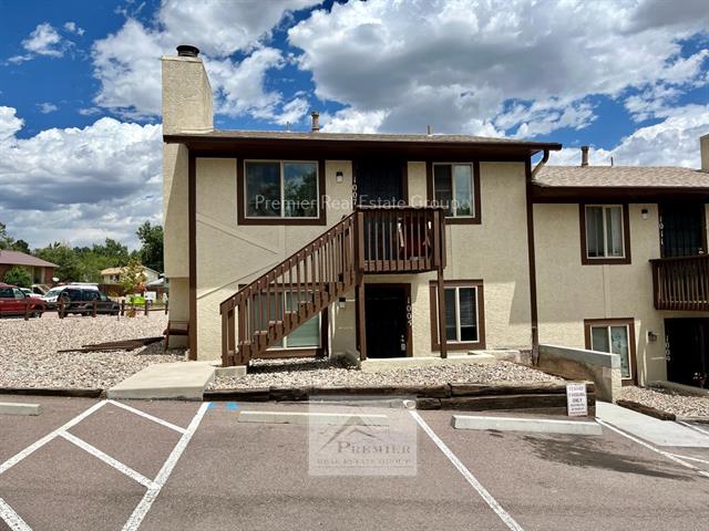 1005 Western Drive