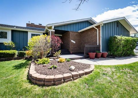 Photo of 3865 Wolcott Place, Colorado Springs, CO 80906 (MLS # R12692992)