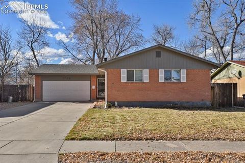 Photo of 1722 Auburn Drive, Colorado Springs, CO 80909 (MLS # 3809390)