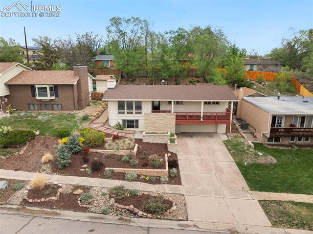 813 Panorama Drive