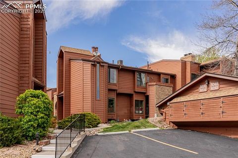 Photo of 5050 Sunsuite Trail, Colorado Springs, CO 80917 (MLS # 8033720)