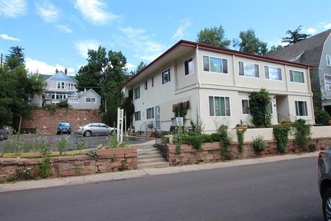 Photo of 46 Park Avenue #4, Manitou Springs, CO 80829 (MLS # R13915788)