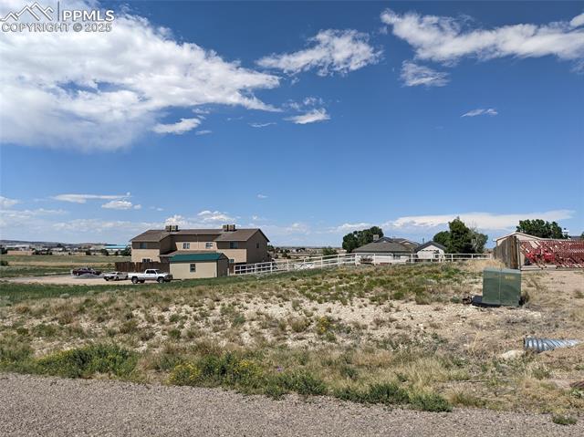 713 E Springmont Drive