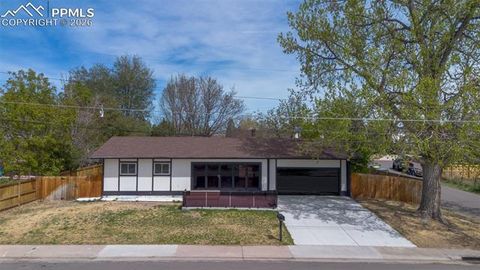Photo of 6735 W 2nd Avenue, Lakewood, CO 80226 (MLS # 7435986)