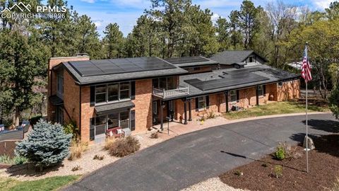 Photo of 1660 Mesa Avenue, Colorado Springs, CO 80906 (MLS # 6495499)