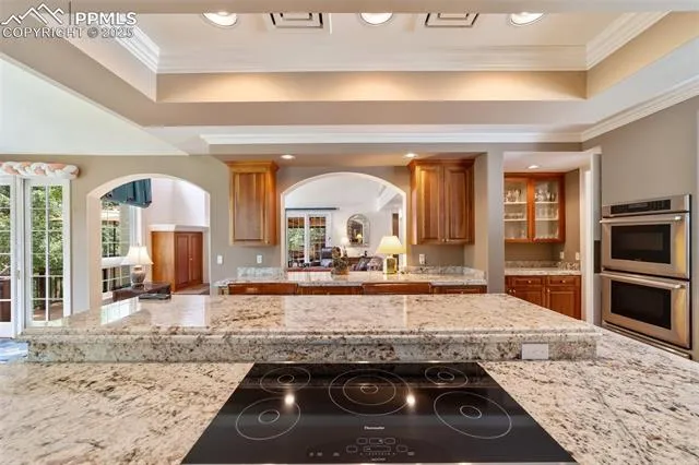 Colorado Springs, Colorado 80906, United States, 5 Bedrooms Bedrooms, ,6 BathroomsBathrooms,Residential,Active,167387