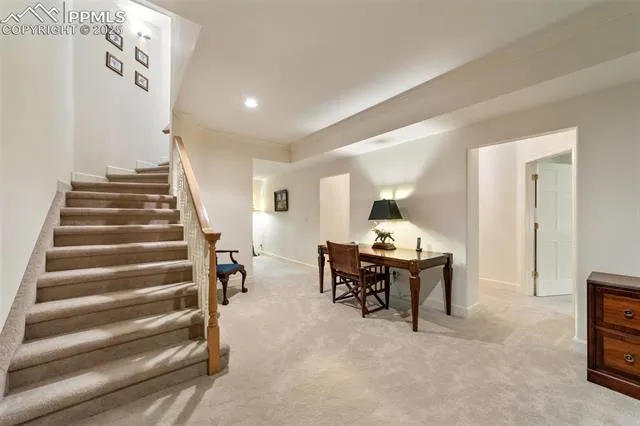 Colorado Springs, Colorado 80906, United States, 5 Bedrooms Bedrooms, ,6 BathroomsBathrooms,Residential,Active,167387