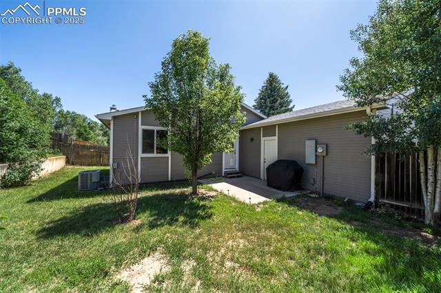2077 Ambleside Drive